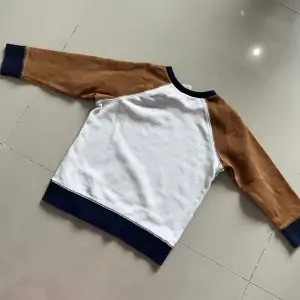 Product thumbnail 3