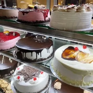 Salome Cake & Uniforms Shop