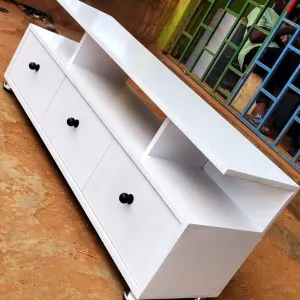 Mainland Modern furnitures